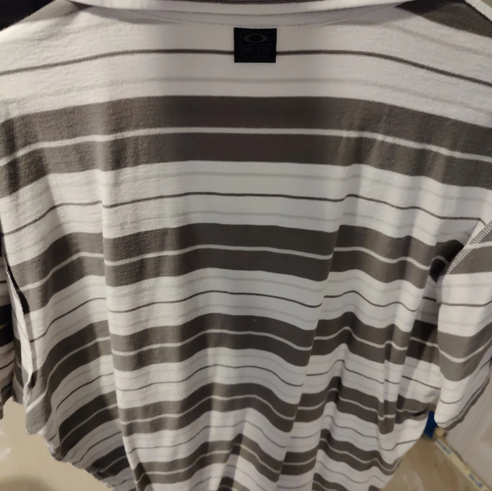 Never worn - Picture 2 of 3